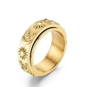 - Moon & Star Spinning Rings 18k Gold Titanium Steel